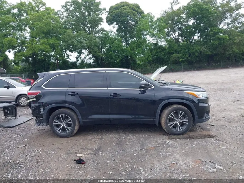 2016 TOYOTA HIGHLANDER XLE V6