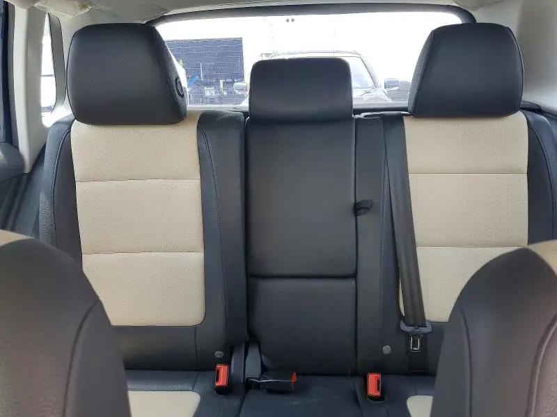 2016 VOLKSWAGEN TIGUAN S  