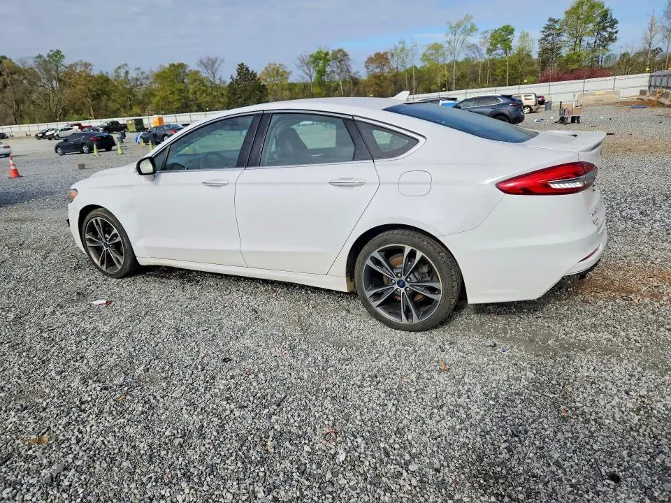2020 FORD FUSION TITANIUM  