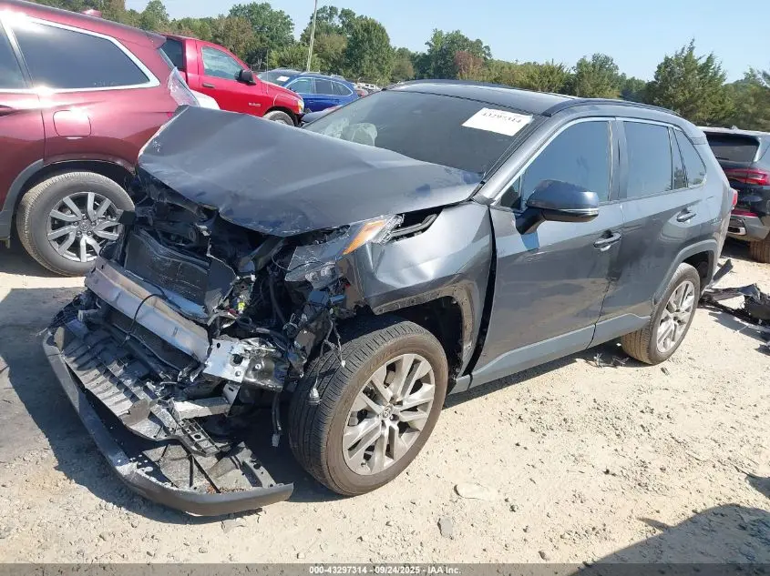 2023 TOYOTA RAV4 XLE PREMIUM