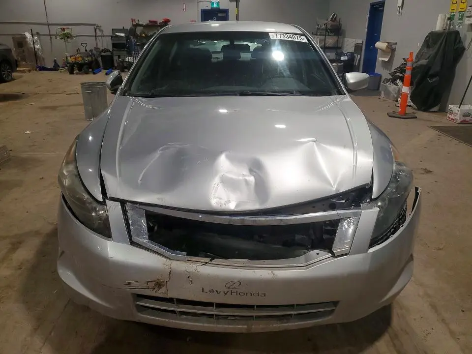 2010 HONDA ACCORD LX  