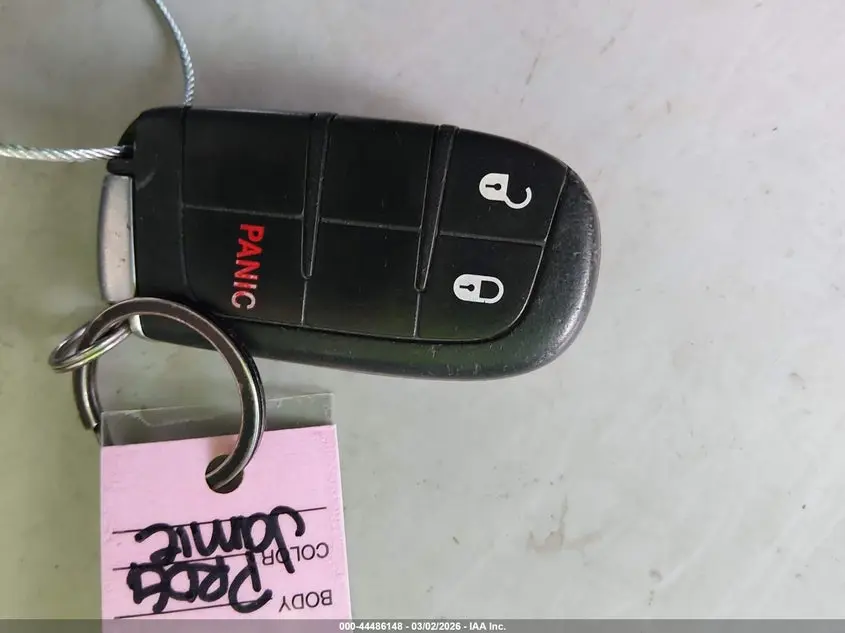 2017 JEEP GRAND CHEROKEE LAREDO 4X2