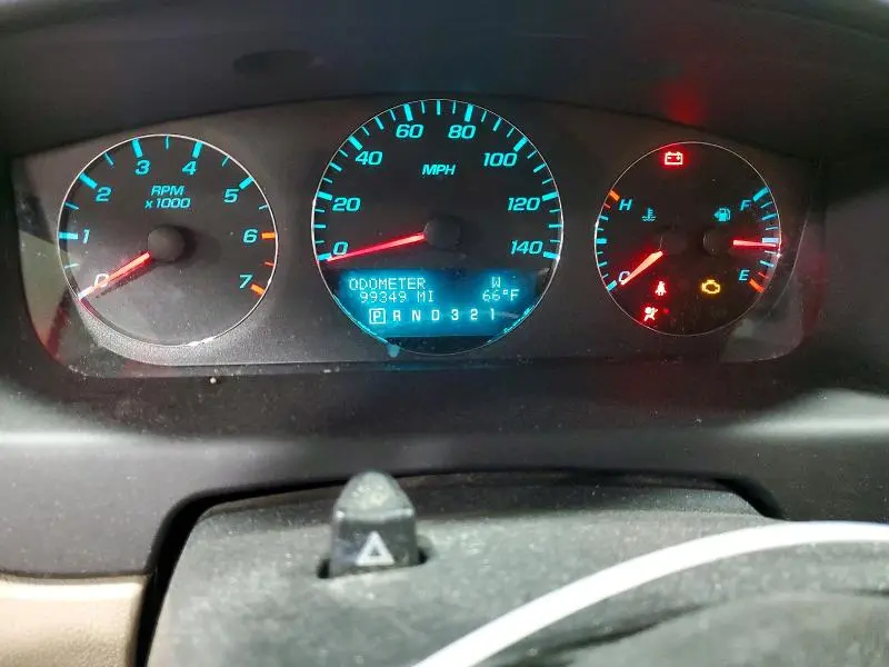2011 CHEVROLET IMPALA LT  