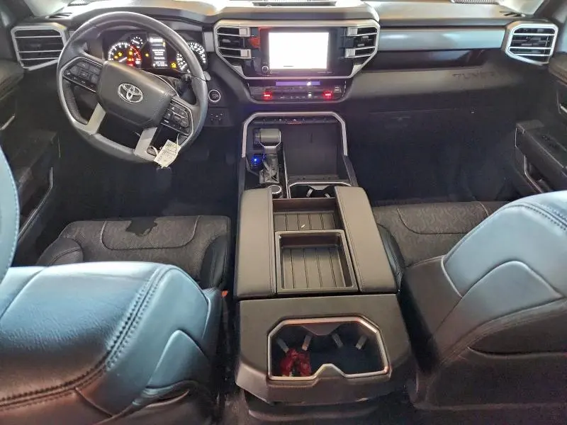 2022 TOYOTA TUNDRA CREWMAX SR  