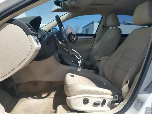 2012 VOLKSWAGEN PASSAT SE  