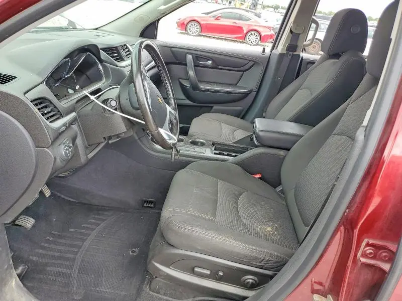 2017 CHEVROLET TRAVERSE LT  