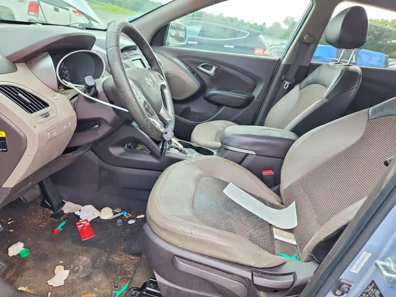 2012 HYUNDAI TUCSON GLS  