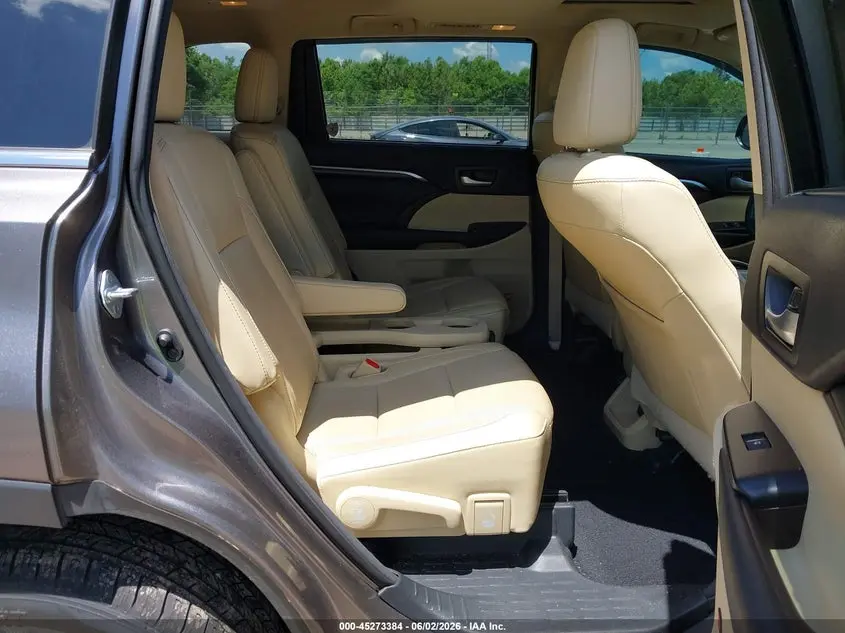 2016 TOYOTA HIGHLANDER LIMITED V6