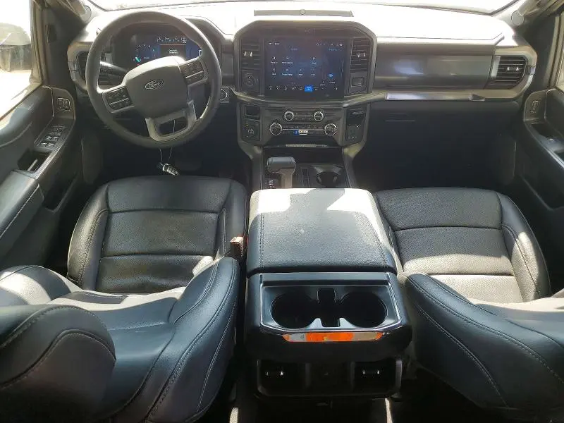 2025 FORD F150 LARIAT 4WD 5.0L V8 CREW CAB