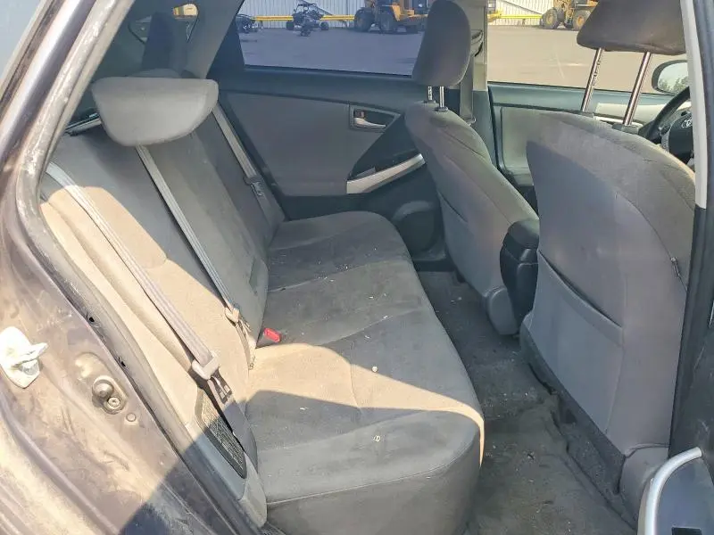 2015 TOYOTA PRIUS TWO  