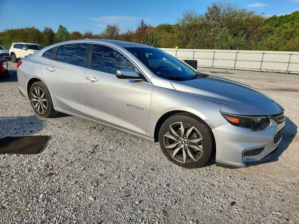 2017 CHEVROLET MALIBU LT  