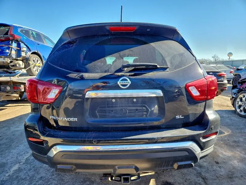 2017 NISSAN PATHFINDER S  