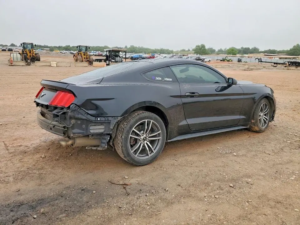 2017 FORD MUSTANG   