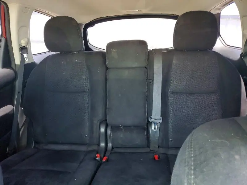 2016 NISSAN PATHFINDER SV  