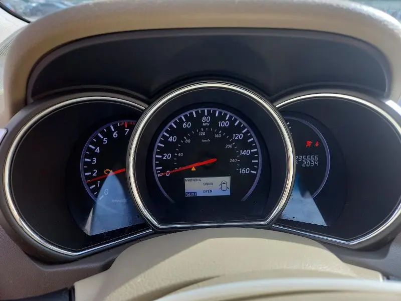 2011 NISSAN MURANO S  