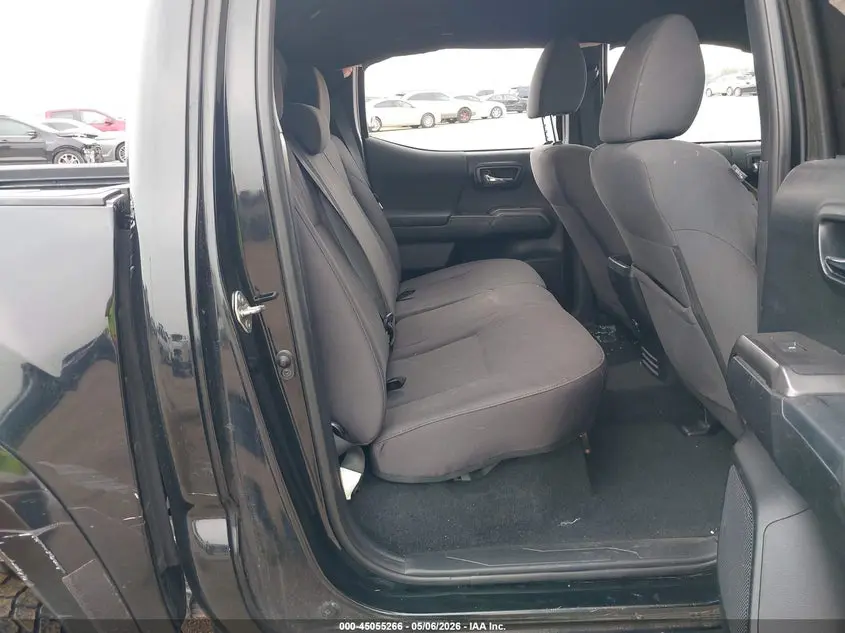 2018 TOYOTA TACOMA  