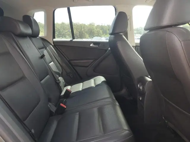 2017 VOLKSWAGEN TIGUAN S  