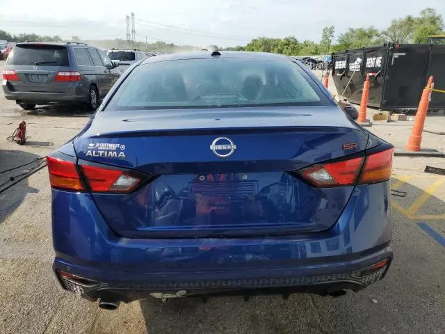 2024 NISSAN ALTIMA SR  