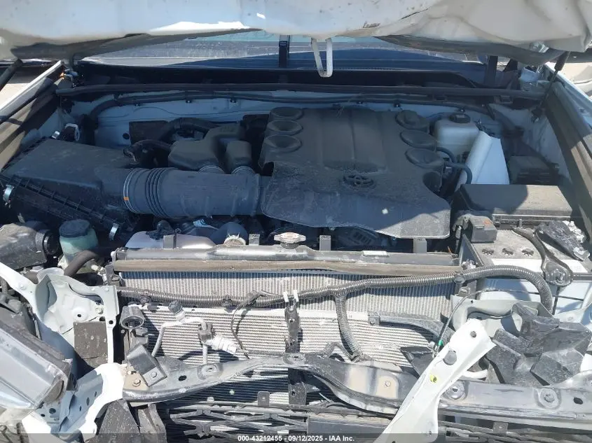 2024 TOYOTA 4RUNNER SR5 PREMIUM