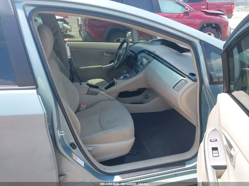 2015 TOYOTA PRIUS TWO