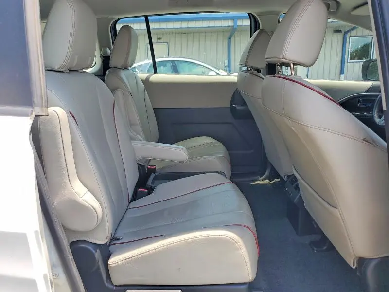 2012 MAZDA 5   