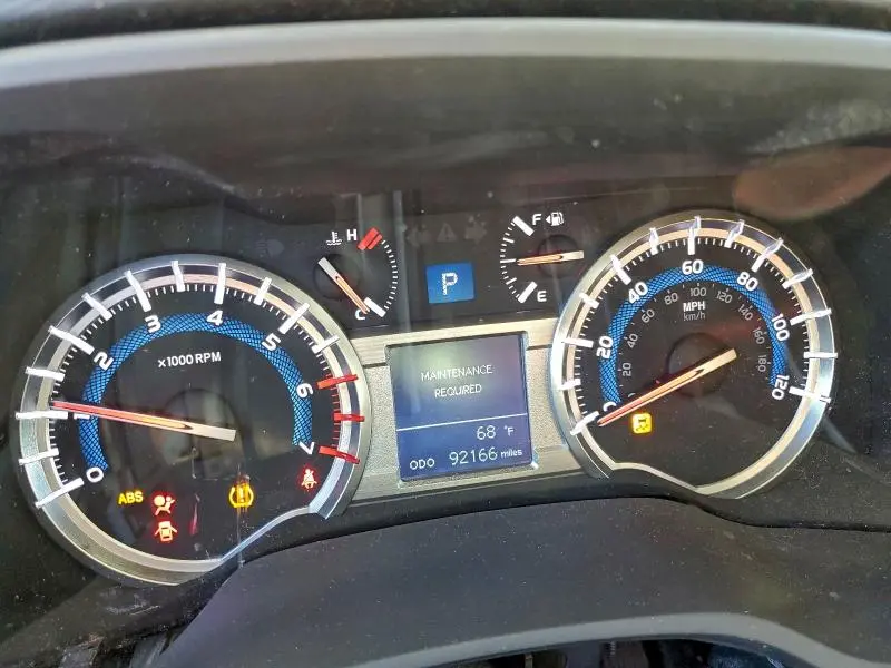 2019 TOYOTA 4RUNNER SR5  