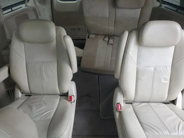 2010 CHRYSLER TOWN & COUNTRY LIMITED  