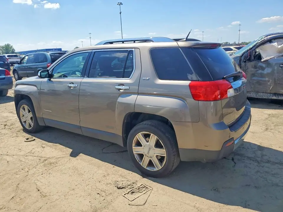 2010 GMC TERRAIN SLT  