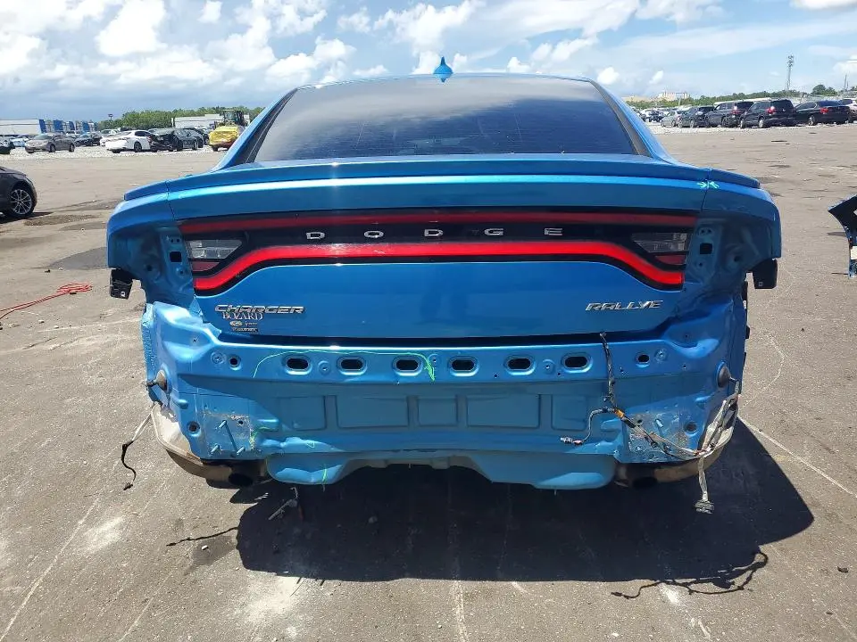 2015 DODGE CHARGER SXT  
