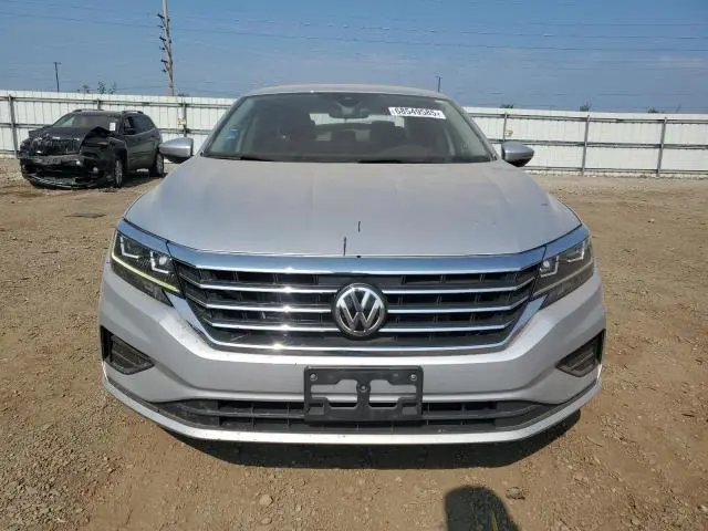 2020 VOLKSWAGEN PASSAT SE  