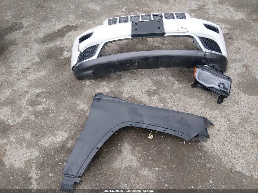 2015 JEEP GRAND CHEROKEE SUMMIT