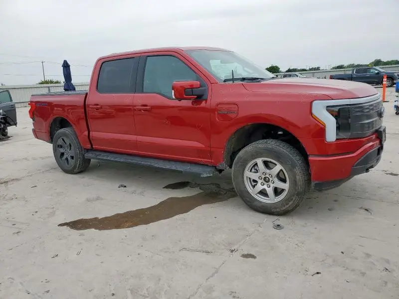 2023 FORD F150 LIGHTNING PRO  