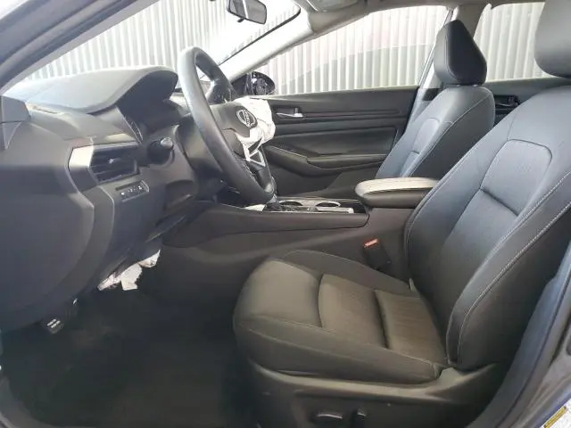 2024 NISSAN ALTIMA SV  