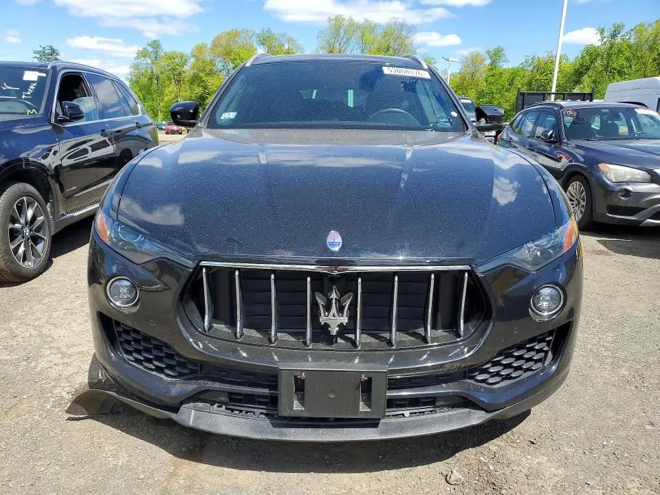 2018 MASERATI LEVANTE S  