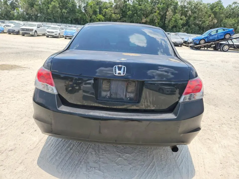 2010 HONDA ACCORD LX  