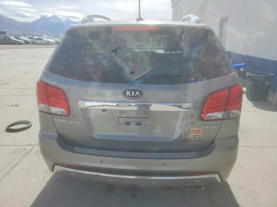 2013 KIA SORENTO SX  