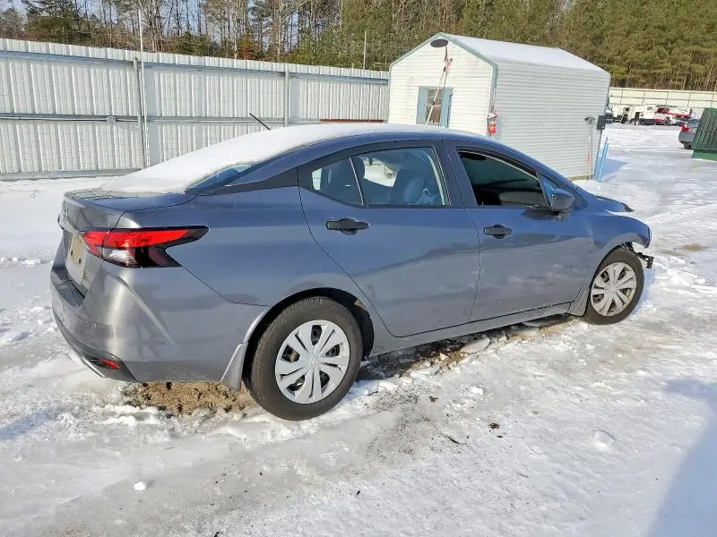 2020 NISSAN VERSA S  