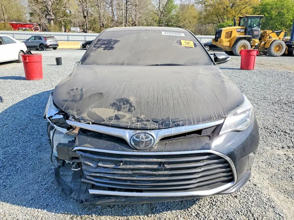 2017 TOYOTA AVALON XLE  