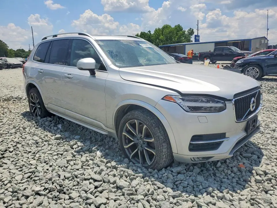 2018 VOLVO XC90 T6  