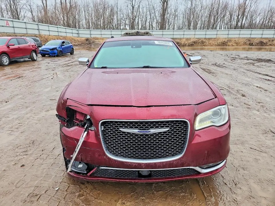 2019 CHRYSLER 300 LIMITED  
