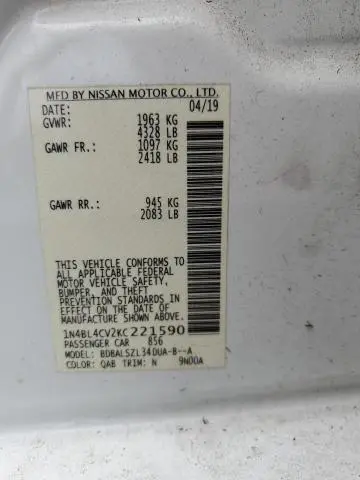 2019 NISSAN ALTIMA SR  