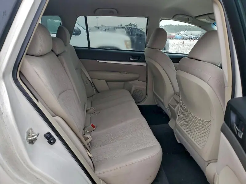 2013 SUBARU OUTBACK 2.5I PREMIUM  