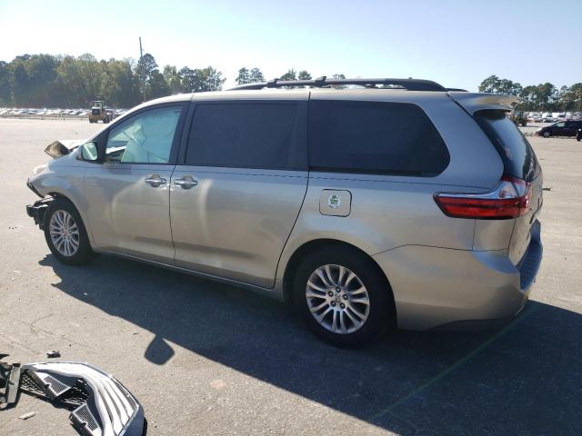 2015 TOYOTA SIENNA XLE