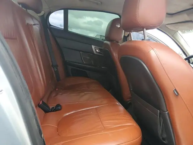 2010 JAGUAR XF SUPERCHARGED  