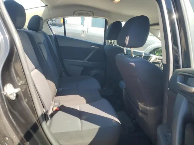 2010 MAZDA 3 I