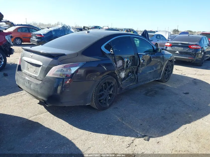 2014 NISSAN MAXIMA 3.5 SV