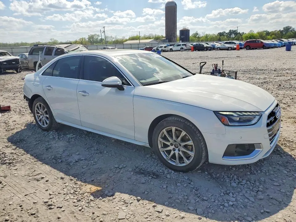 2023 AUDI A4 PREMIUM 40  