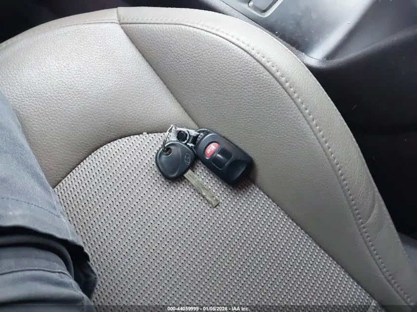 2015 HYUNDAI TUCSON SE