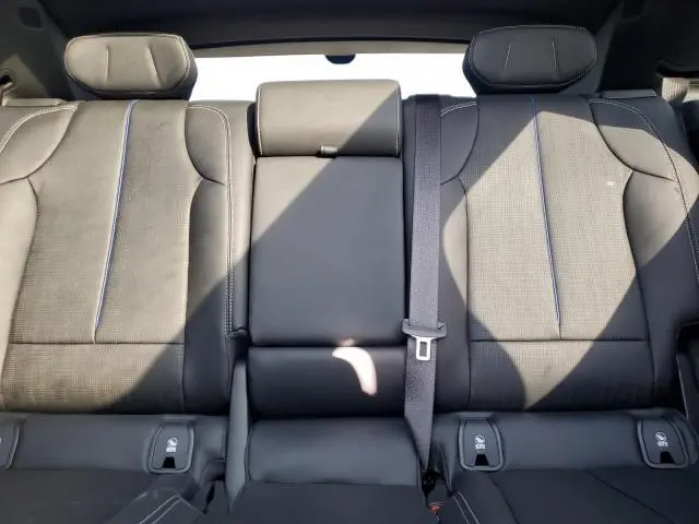 2025 CADILLAC LYRIQ LUXURY  