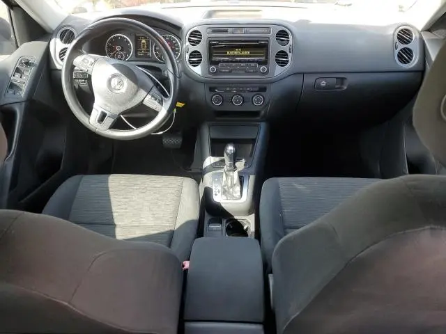 2013 VOLKSWAGEN TIGUAN S  